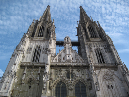 Zingen in de Dom St. Peter in Regensburg